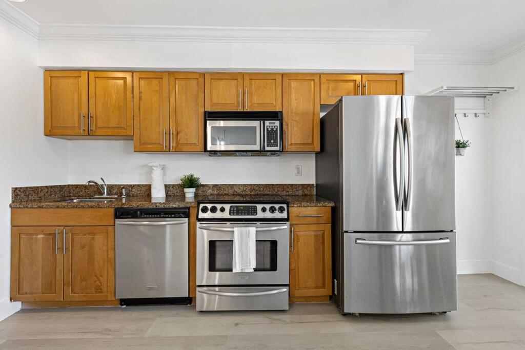 פורט לודרדייל Las Olas Blvd Exclusive Apt With Waterview מראה חיצוני תמונה